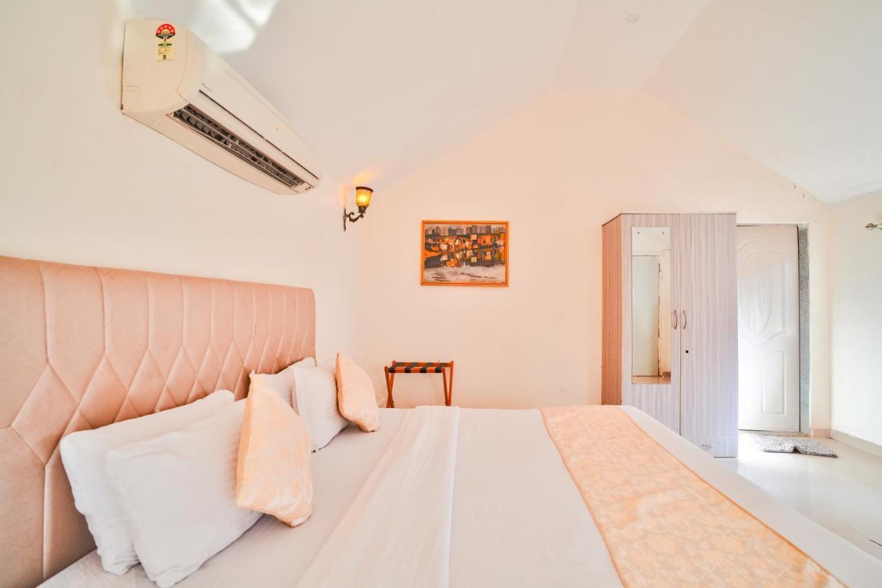 Morjim Holiday Beach Resort Екстериор снимка